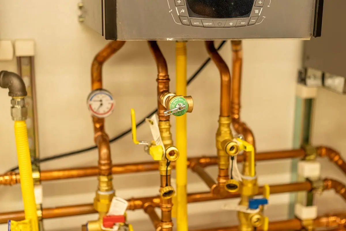 Licensed technician providing Pipe Repair for a homeowner in Bethel Park